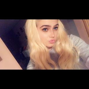 Meet your Posher, Yasmina